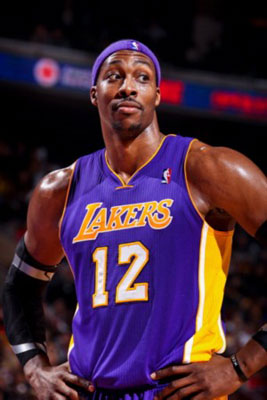 弗兰克谈主场球迷嘘维卡里奥：他们不可能是真正的热刺球迷（弗兰克评主场嘘维卡里奥：这不是真正的热刺球迷所为）