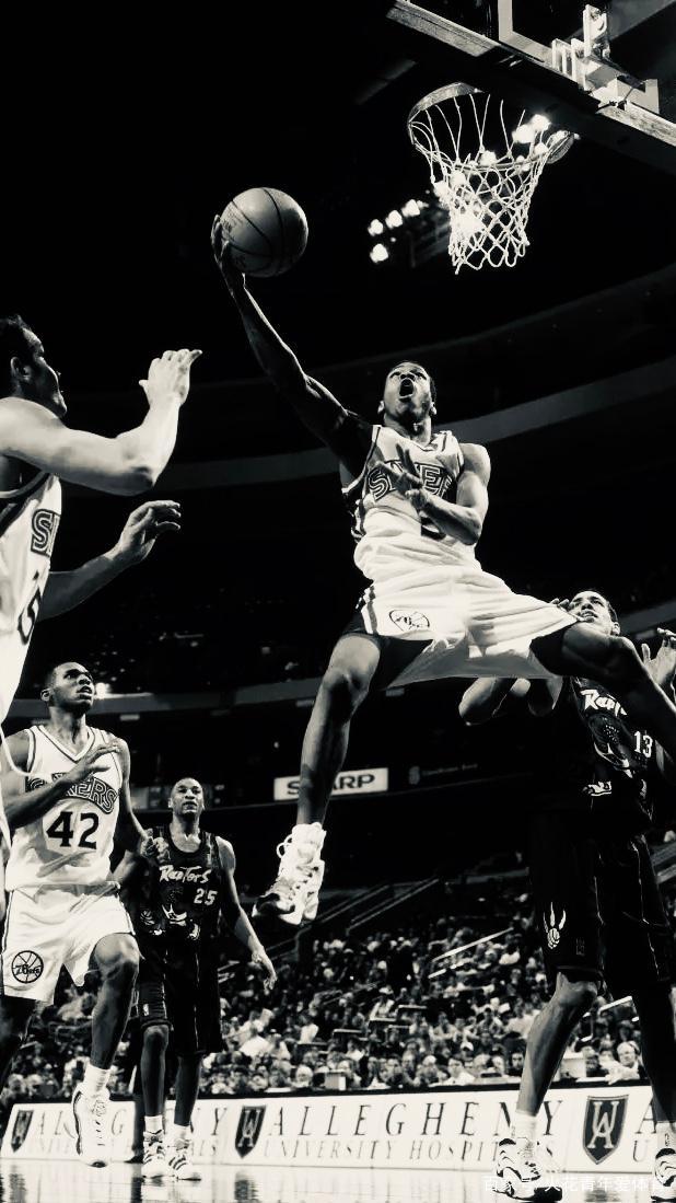 意甲第15轮裁判：多维里吹热那亚vs国米，马萨吹博洛尼亚vs尤文（意甲第15轮裁判安排：多维里执法热那亚对阵国米，马萨主哨博洛尼亚战尤文）