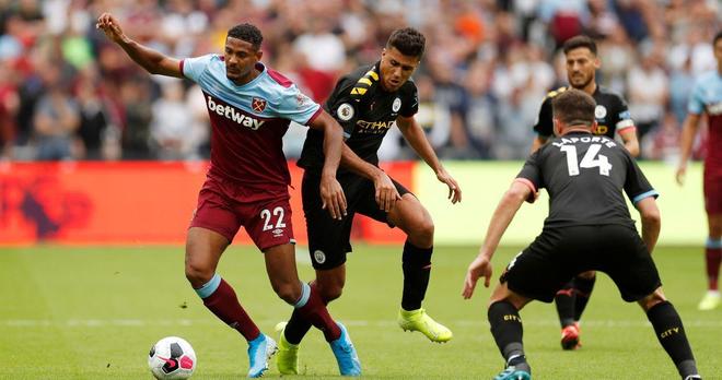 欧冠夺冠赔率：红军巴萨领跑 巴黎力压枪手皇马（欧冠夺冠赔率出炉：利物浦与巴萨领衔，巴黎压过阿森纳与皇马）