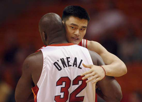 他回家了，回到了深爱的巴塞罗那（他归来，重回挚爱的巴塞罗那）