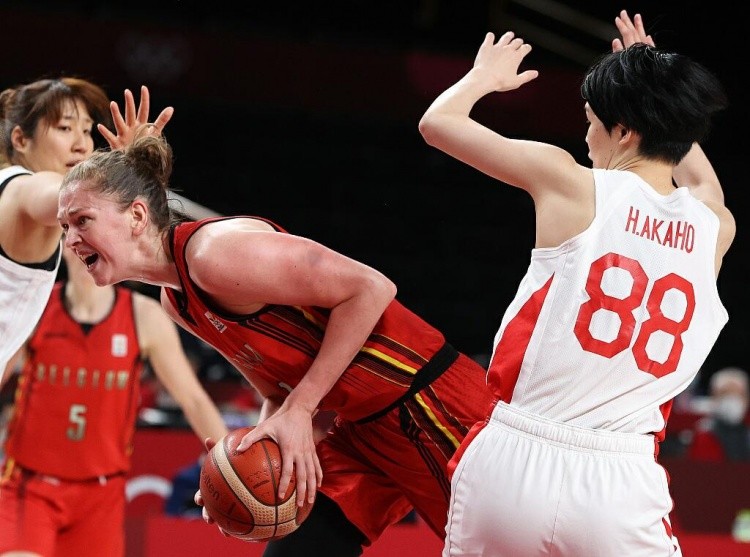 西甲战报：布迪米尔双响，加西亚建功，奥萨苏纳3-0阿拉维斯（西甲快讯：布迪米尔梅开二度、加西亚破门，奥萨苏纳3比0阿拉维斯）