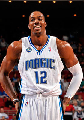 麦卡前女友：被麦卡甩掉后一个月，他和我朋友好了还带着我的狗（麦卡前女友爆料：分手仅一个月，他就和我朋友在一起还把我的狗带走）