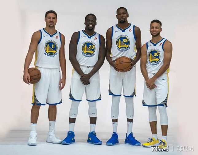 战三镇替补出场，依木兰完成山东泰山一线队首秀（依木兰对阵三镇替补登场，完成山东泰山一线队处子秀）