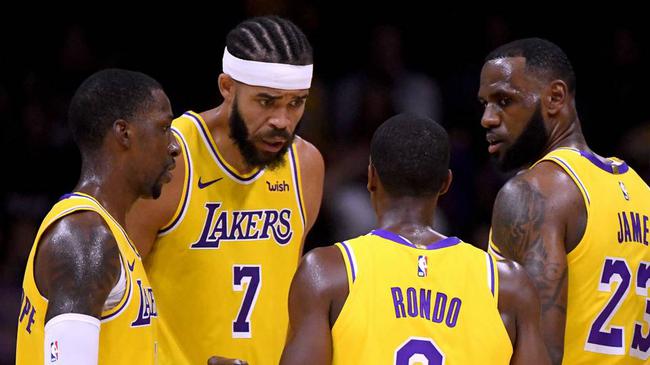 青少年海外交流新探索，“犀旺”小将赴欧塞尔开启留洋旅程（青少年国际交流再升级，“犀旺”小将启程欧塞尔踏上留洋之路）