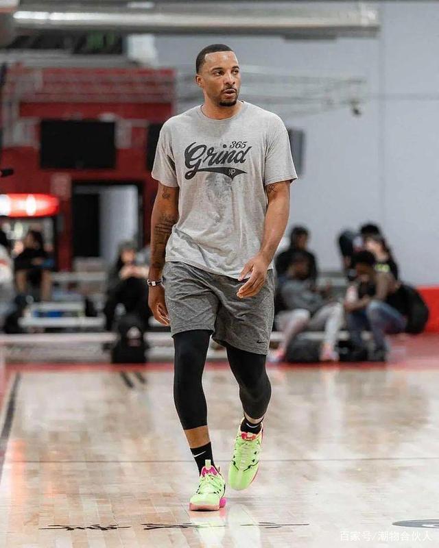 欧冠淘汰赛抽签结果出炉（欧冠淘汰赛签位揭晓）