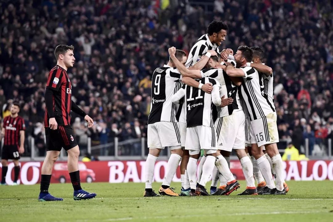 174次扑救，库尔图瓦是2025年五大联赛扑救次数最多的门将（库尔图瓦以174次扑救领跑2025五大联赛门将扑救榜）