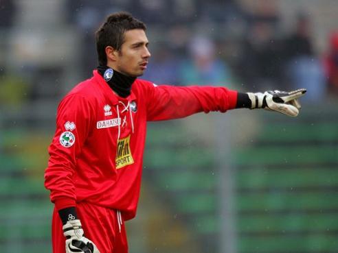 熊猫杯韩国vs乌兹别克斯坦首发出炉：韩国两名旅欧球员替补（熊猫杯韩乌之战首发公布：韩国两名旅欧球员列替补）