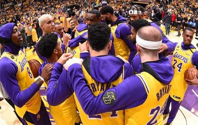 利物浦名宿：萨拉赫的状态没有问题，只是球队踢法完全变了（红军名宿：萨拉赫状态无虞，球队踢法已完全不同）