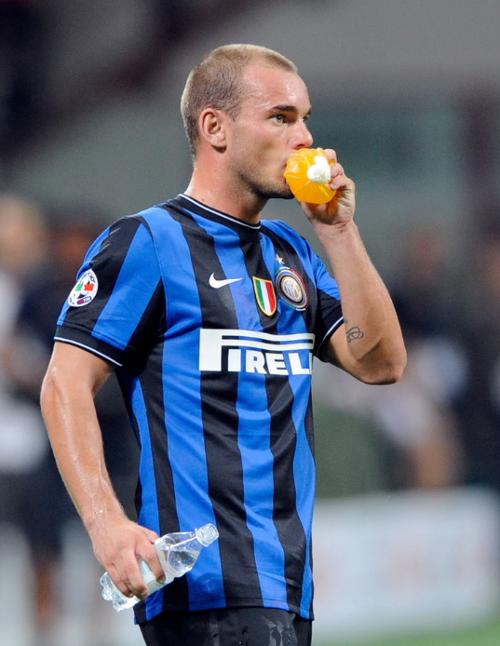 3-0横扫！英超争冠形势大变，曼城豪取3连胜，只落后阿森纳2分（3-0大胜！英超争冠格局生变，曼城豪取三连胜，距阿森纳仅差2分）