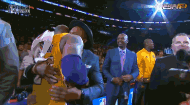 彻底废了！再次被拍到吸食笑气，比苏马将被热刺调查甚至除名（比苏马再陷笑气风波，热刺或展开调查并不排除除名）