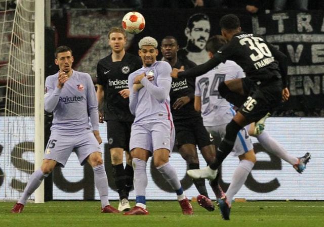 ⚽ 足球｜腾讯体育风格标题（⚽ 足坛头条｜腾讯体育）