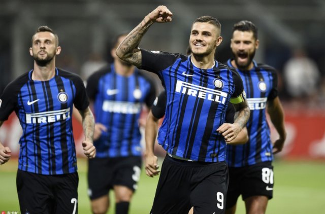 阿莫林：C罗的批评？我们应关注未来；伤病少主要是比赛少（阿莫林回应C罗批评：应聚焦未来；伤病减少主要因比赛更少）