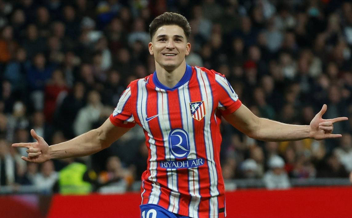 官方：前巴西主帅蒂特执教巴甲克鲁塞罗，签约一年（巴甲克鲁塞罗官宣聘任前巴西队主帅蒂特，合同一年）