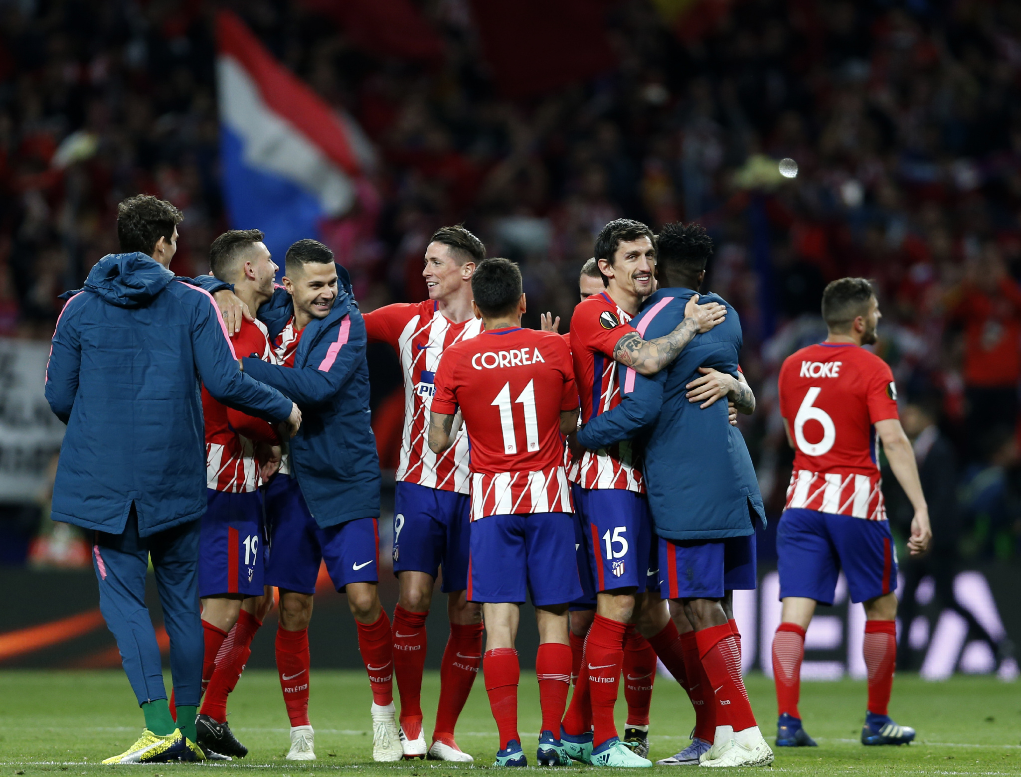 西甲：巴萨4-1大胜瓦伦西亚（西甲战报：巴萨4比1完胜瓦伦西亚）